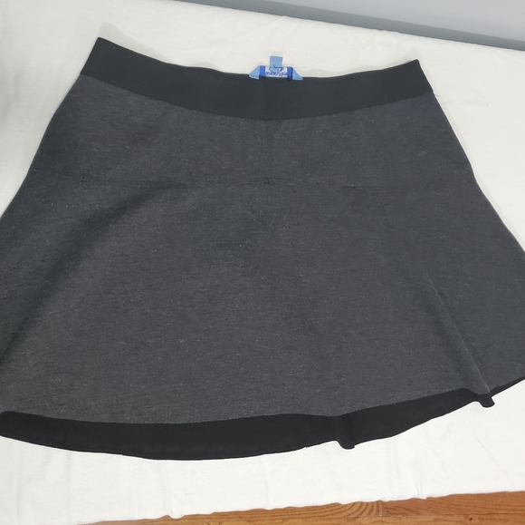 XL Simply Vera skirt - Picture 3 of 3